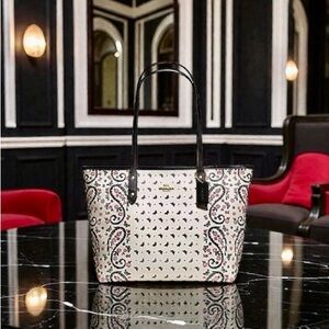 COACH Butterfly Bandana Print City Zip Tote in Chalk